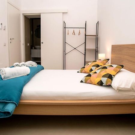 Bed and Breakfast Domus Carmela Neapel Exterior foto